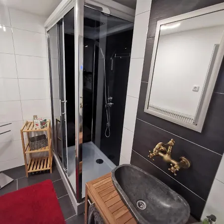 Rotheneder- Rupp Apartment *
