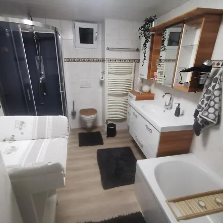 Rotheneder- Rupp Apartment *