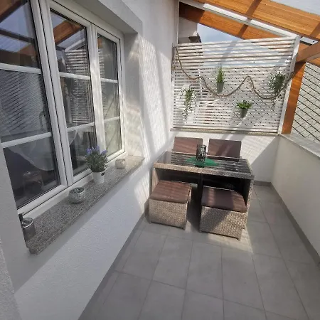 Rotheneder- Rupp Apartment