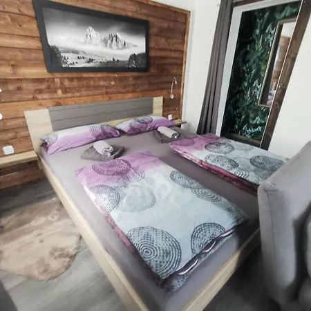 Rotheneder- Rupp Apartment *